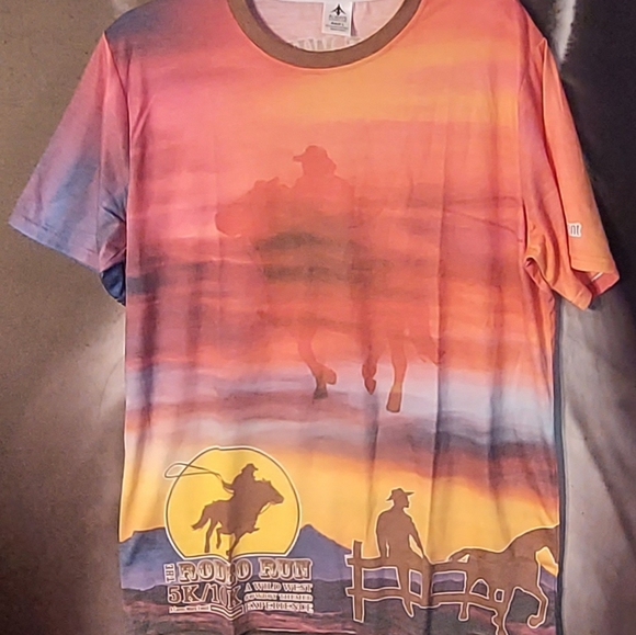 Always advancing T shirt 👕 - Picture 2 of 4